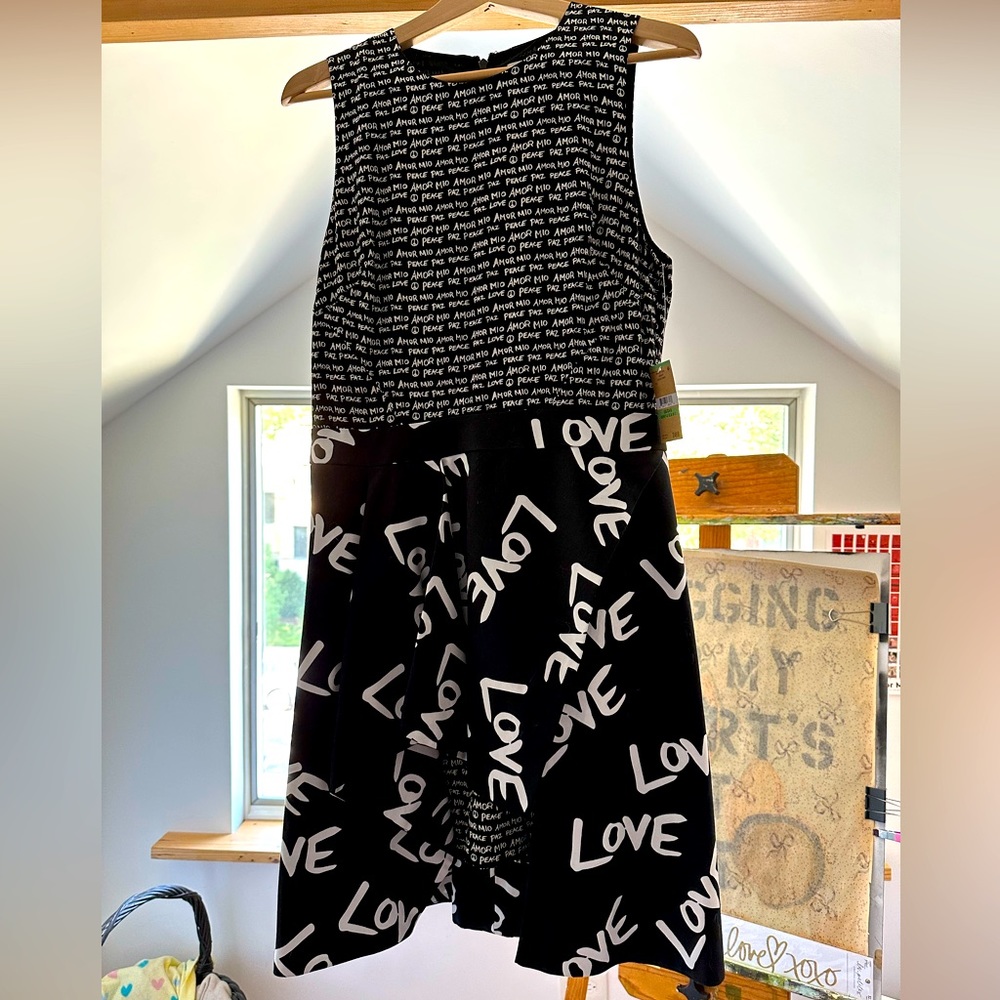 Unique sleeveless dress 🩷